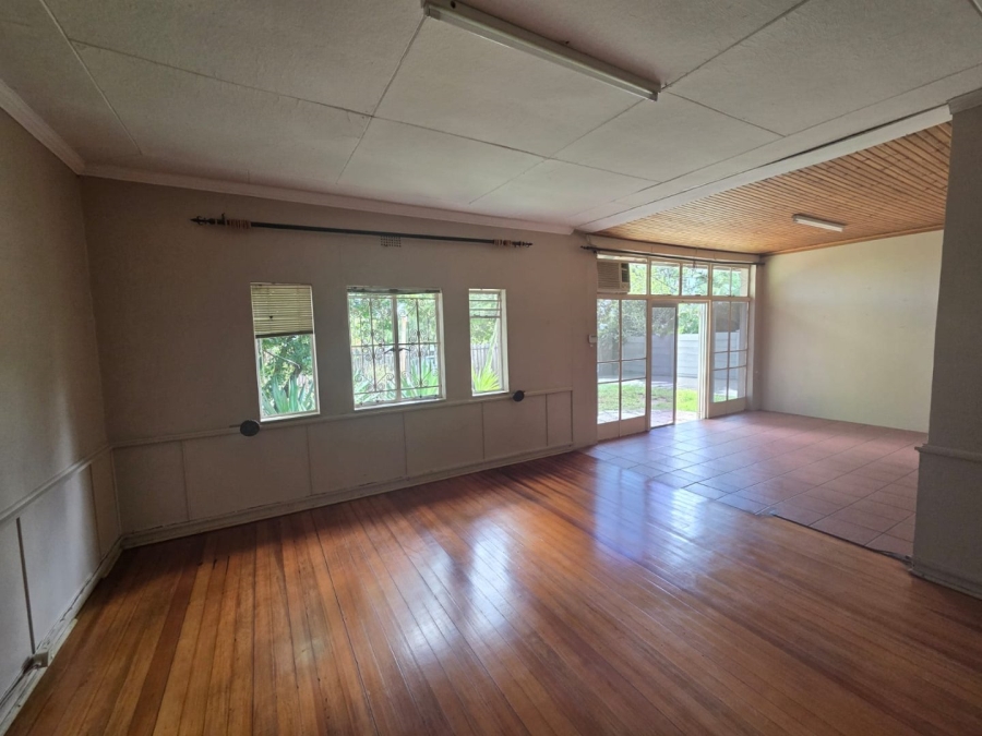 5 Bedroom Property for Sale in Westdene Free State